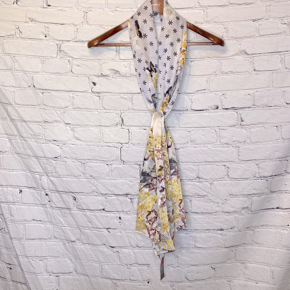 Vince Camuto Flower & Butterfly Scarf One Size Brand New W/Tags